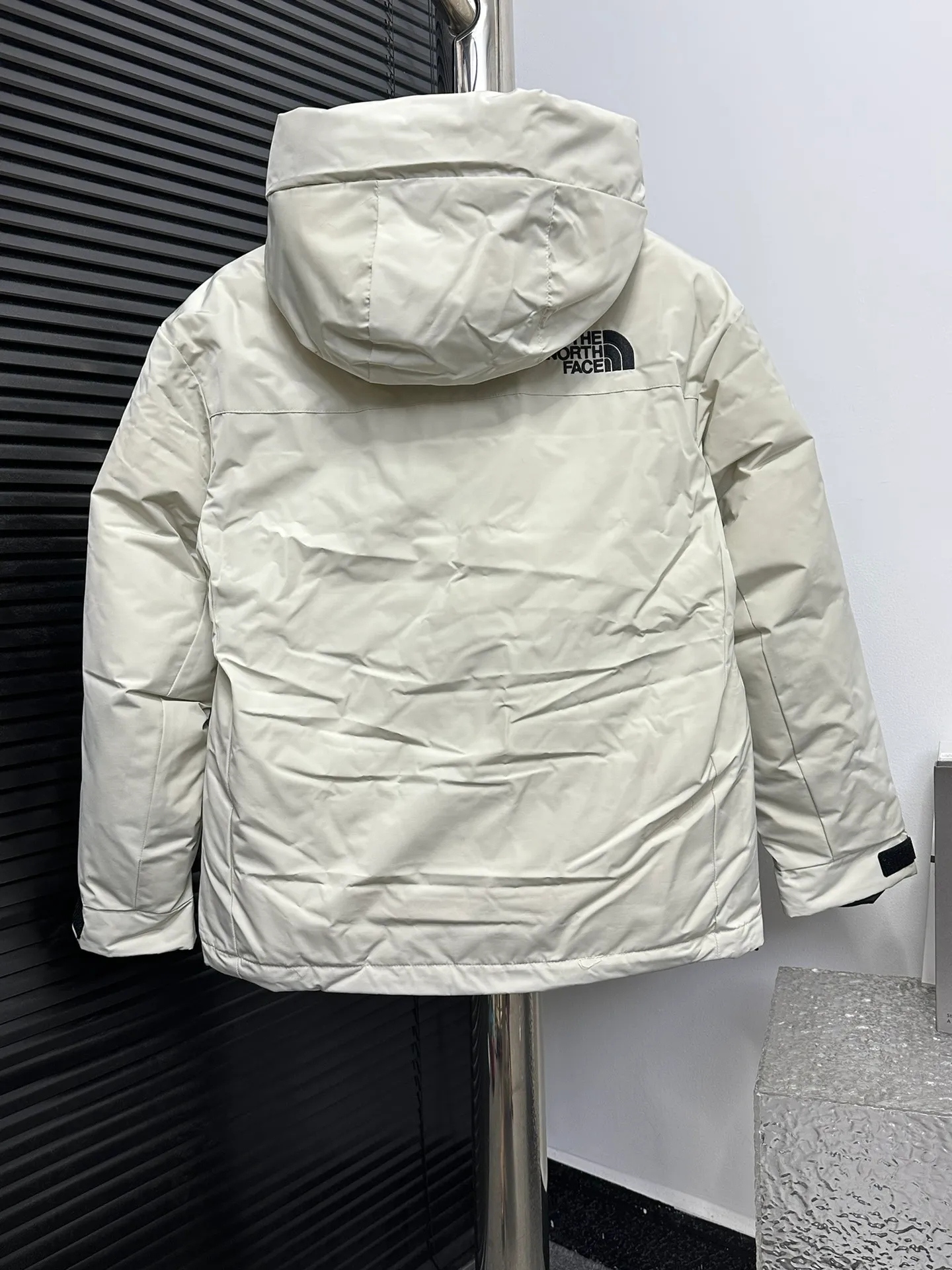 【𝗧𝗛𝗘 𝗡𝗢𝗥𝗧𝗛 𝗙𝗔𝗖𝗘】 Same Style ， ，RDS ， ，AIR DOWN Same Style！ ：Cream White Size：XS-XXL